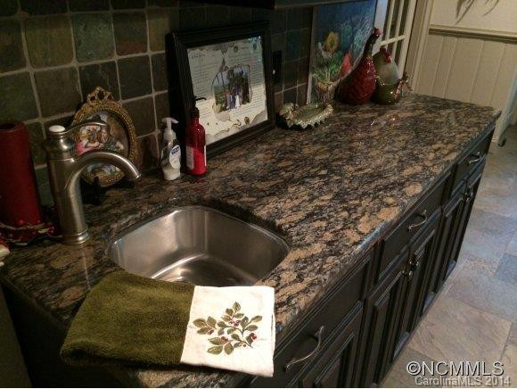 939 New Haw Creek Road - Photo 17
