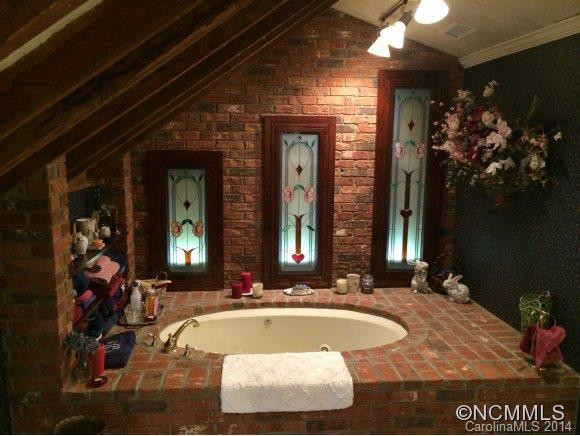 939 New Haw Creek Road - Photo 10