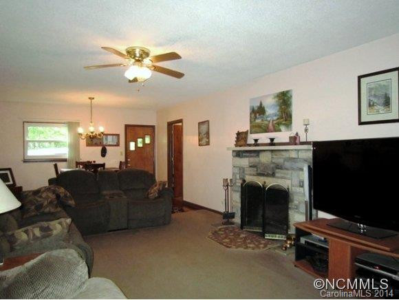 17 E. Starnes Cove Road - Photo 2