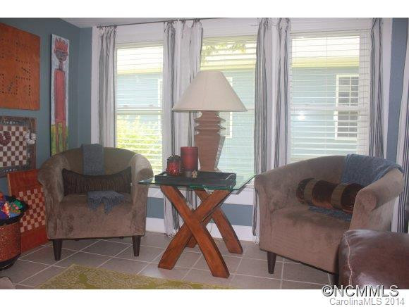 205 Fayetteville - Photo 6