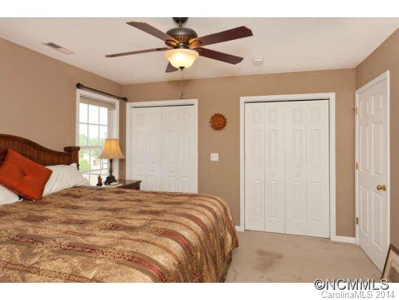 40 Rotunda Circle - Photo 12