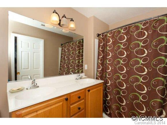 40 Rotunda Circle - Photo 13