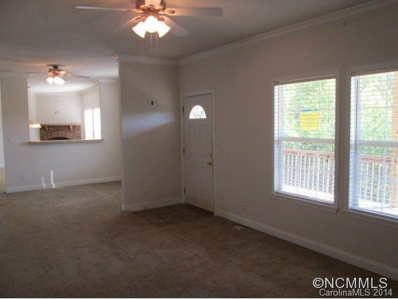 28 Laddies Place - Photo 9