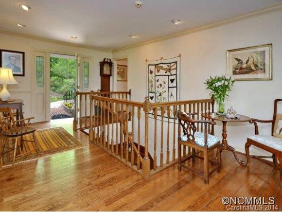 531 KINGCREST DRIVE - Photo 3
