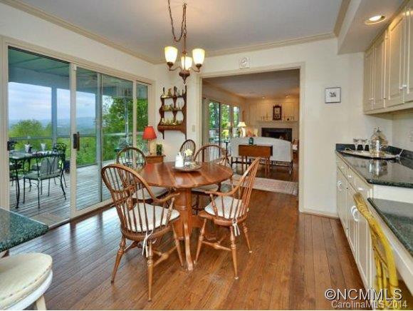 531 KINGCREST DRIVE - Photo 8