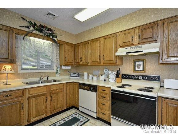 B-11 87 Willow Road - Photo 5