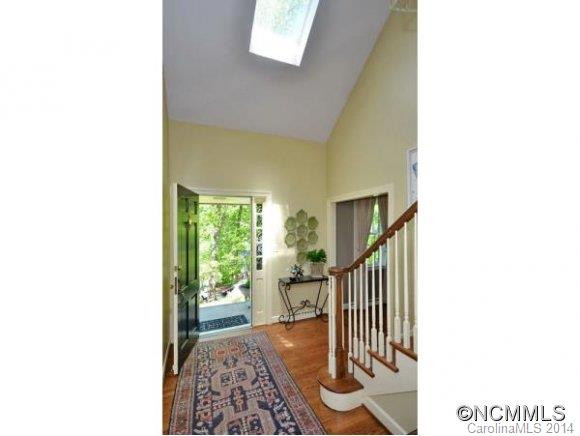 1 Maplewood Road - Photo 2
