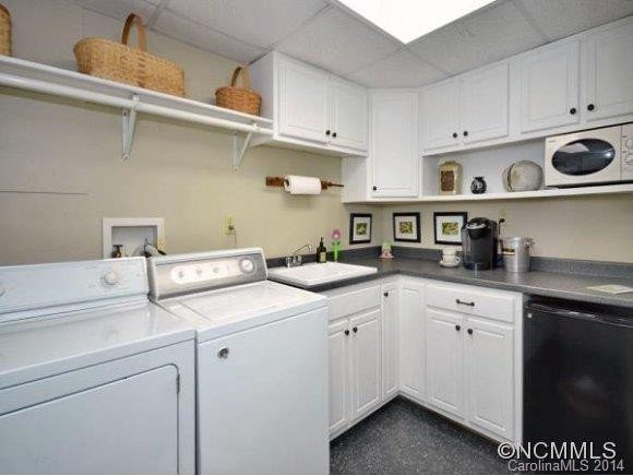 1 Maplewood Road - Photo 16