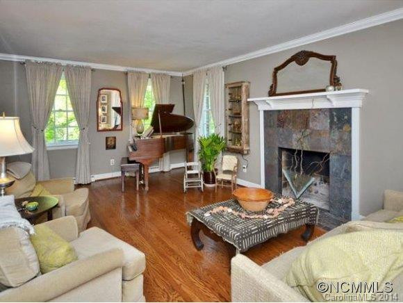 1 Maplewood Road - Photo 4