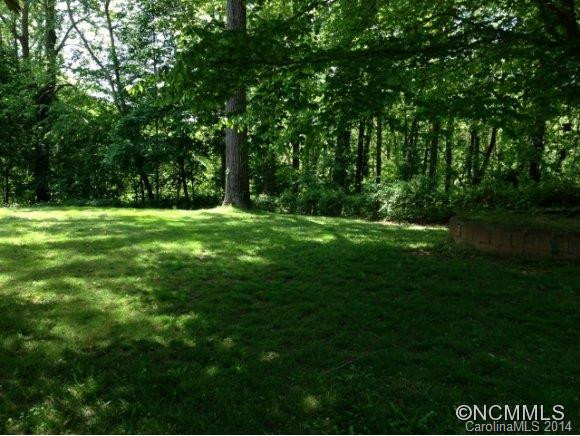 106 Shelburne Road - Photo 5