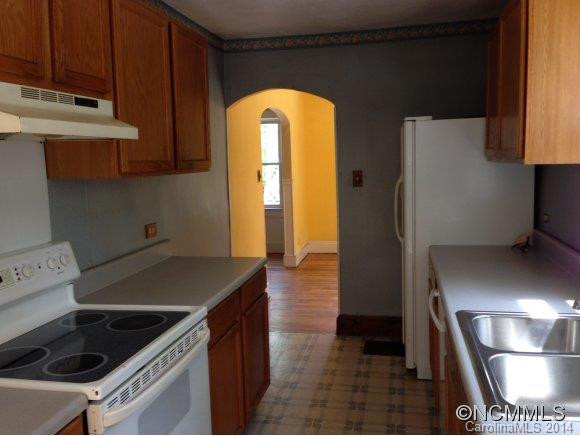 106 Shelburne Road - Photo 6