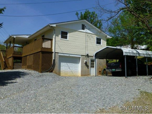 243 OLD MARS HILL HWY - Photo 2