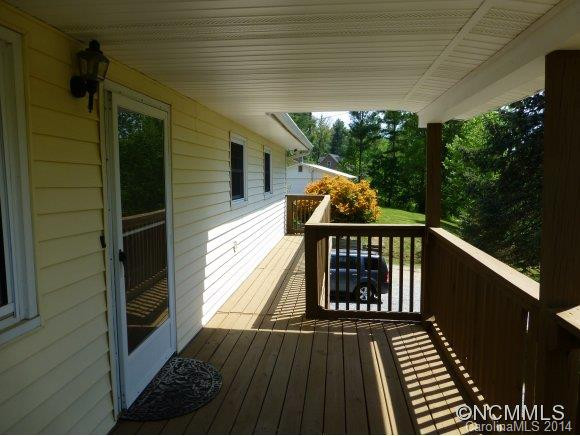 243 OLD MARS HILL HWY - Photo 15