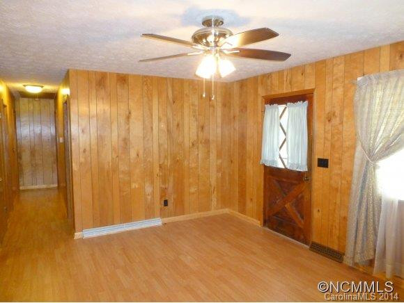 243 OLD MARS HILL HWY - Photo 6