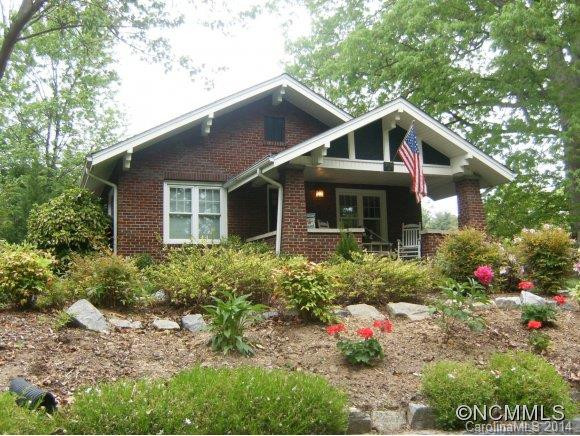 909 4th Ave W