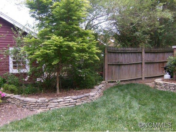 909 4th Ave W - Photo 21