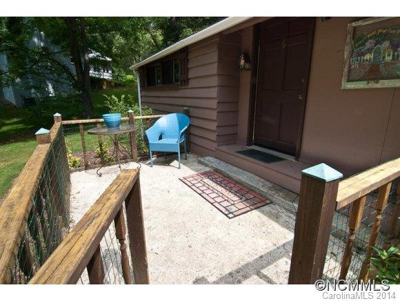 6 Beaverdam Knoll Road - Photo 2