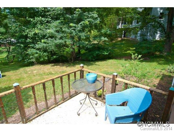 6 Beaverdam Knoll Road - Photo 3