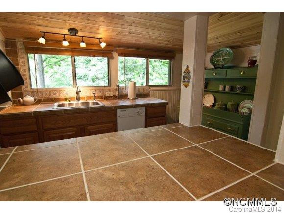 6 Beaverdam Knoll Road - Photo 7