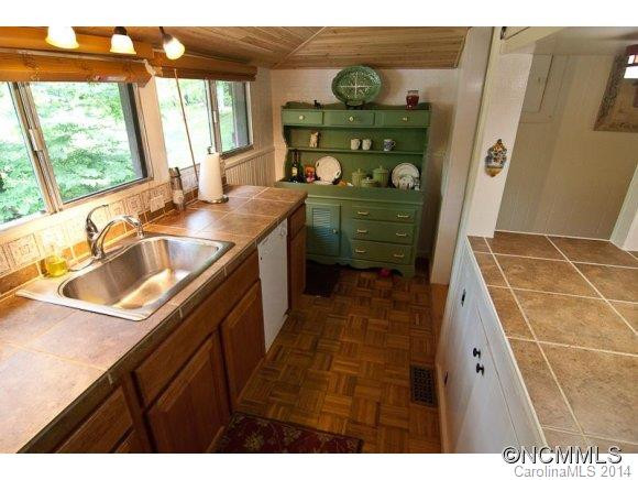 6 Beaverdam Knoll Road - Photo 9