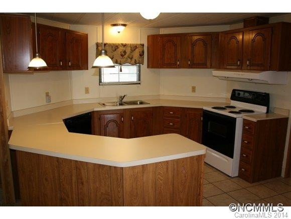 938 DIXON ROAD - Photo 2