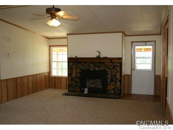 938 DIXON ROAD - Photo 3