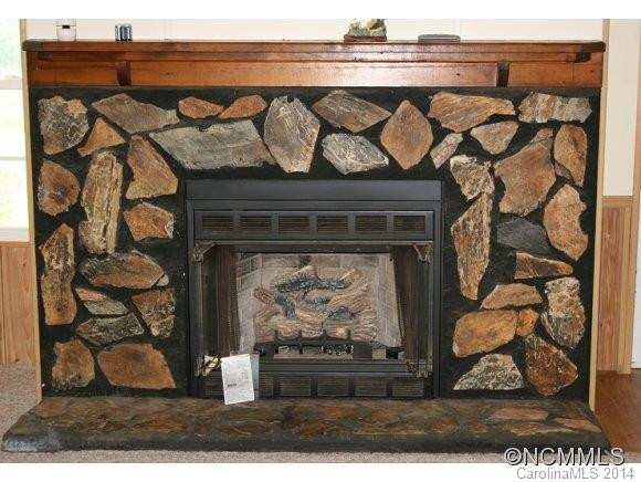 938 DIXON ROAD - Photo 7