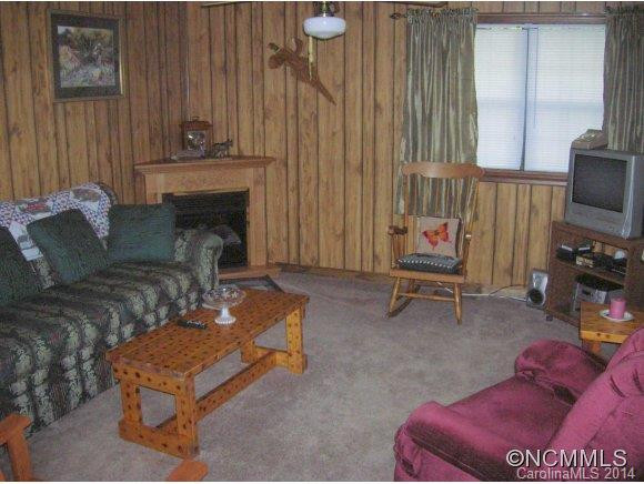 1490 Little Creek Road - Photo 4