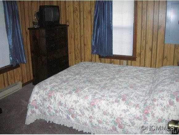 1490 Little Creek Road - Photo 5