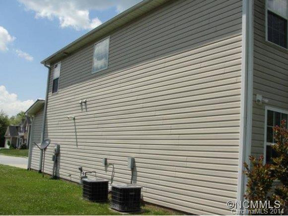 221 WILDBRIAR ROAD - Photo 5