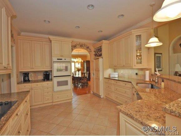 201 TEABERRY LN - Photo 5