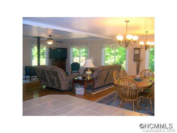 845 White Oak Lane - Photo 2