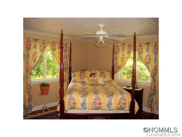 845 White Oak Lane - Photo 9