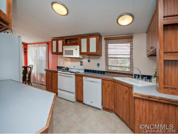 184 Austin Road - Photo 3