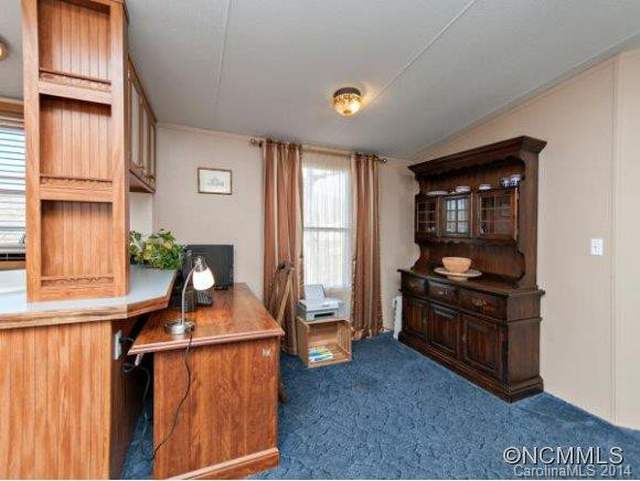 184 Austin Road - Photo 10