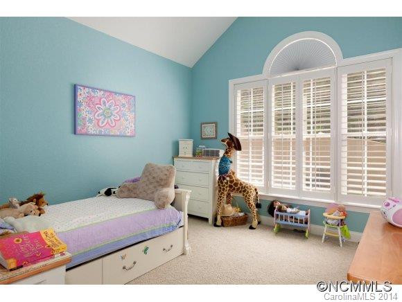 147 Stonecrest Drive - Photo 13