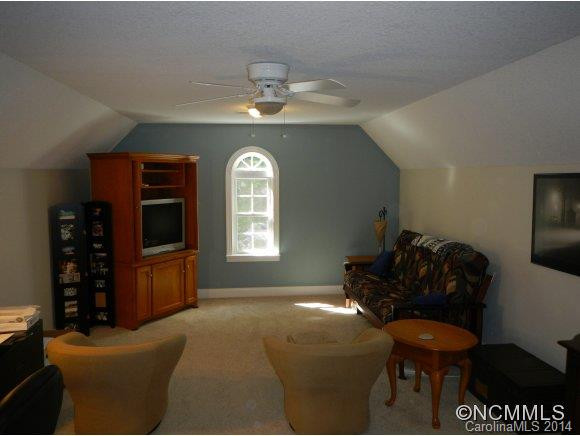 147 Stonecrest Drive - Photo 15