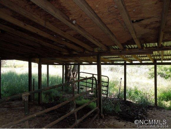 2338 Whiteside Rd - Photo 16