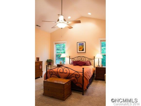 202 Ninth Street - Photo 12