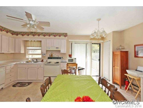 452 Lee Road - Photo 3