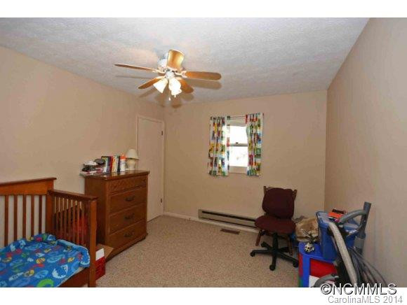 452 Lee Road - Photo 8