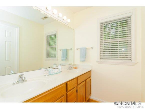 60 Forest Lake Drive - Photo 10