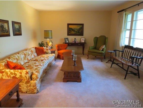 336 Glen Cannon Drive - Photo 2