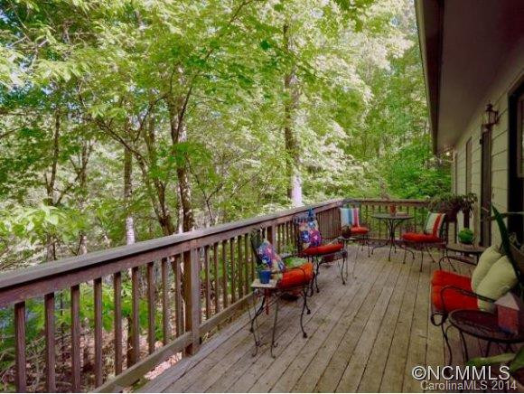 27 WALKER COVE RD - Photo 18