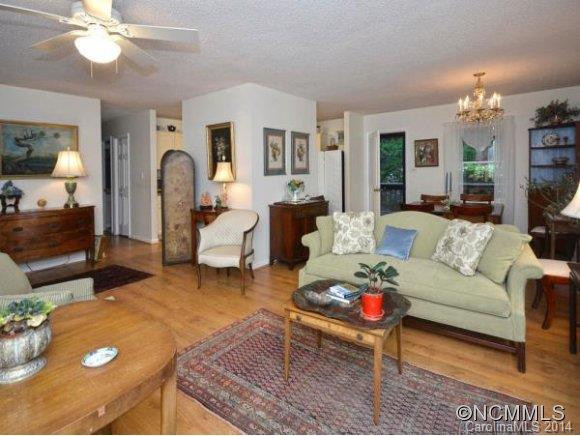 27 WALKER COVE RD - Photo 4