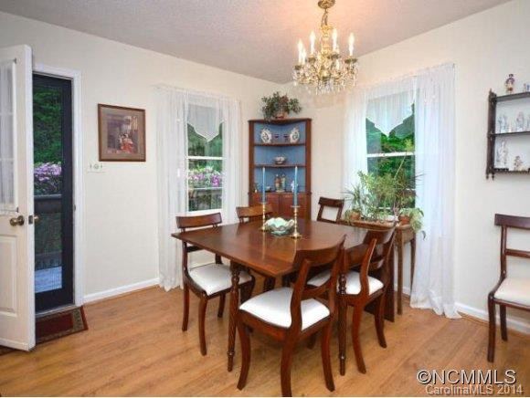 27 WALKER COVE RD - Photo 5