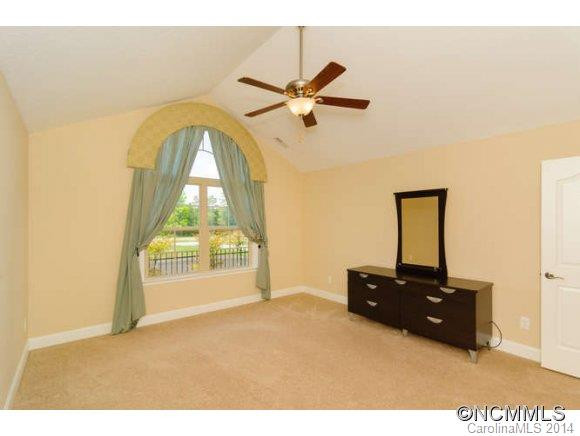 31 Braeburn - Photo 12