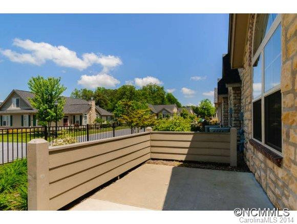 31 Braeburn - Photo 18