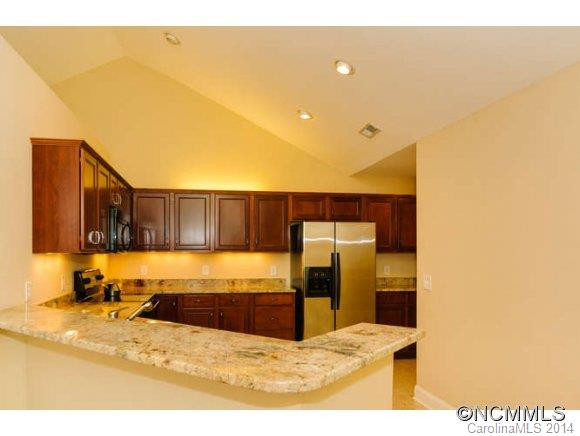 31 Braeburn - Photo 7