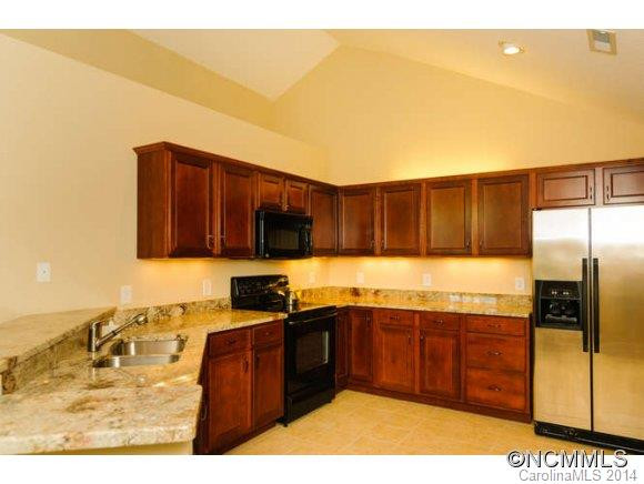 31 Braeburn - Photo 8